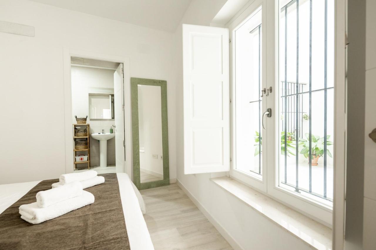 Apartamento Mucha Vida Little Apartments Cadix Extérieur photo