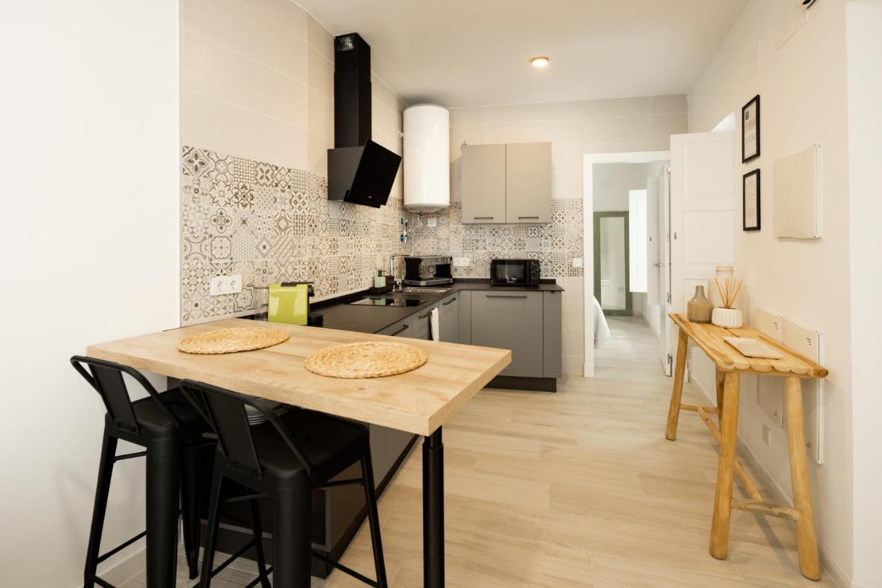 Apartamento Mucha Vida Little Apartments Cadix Extérieur photo